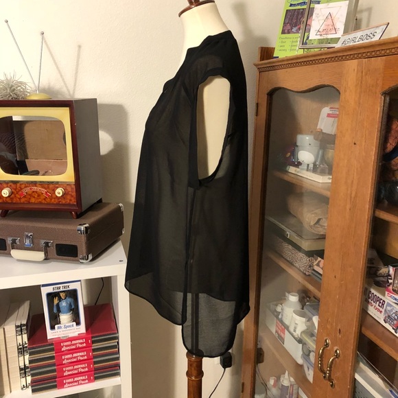 T by Alexander Wang sheer v neck top - Picture 2 of 7